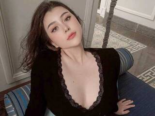 צ'אט וידאו ארוטי -hina-