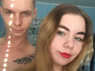 צ'אט וידאו ארוטי -J-B-