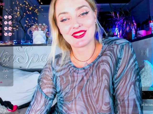 צילומי מסך משודרים _JuliaSpace_