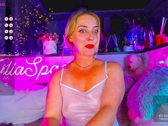 צילומי מסך משודרים _JuliaSpace_