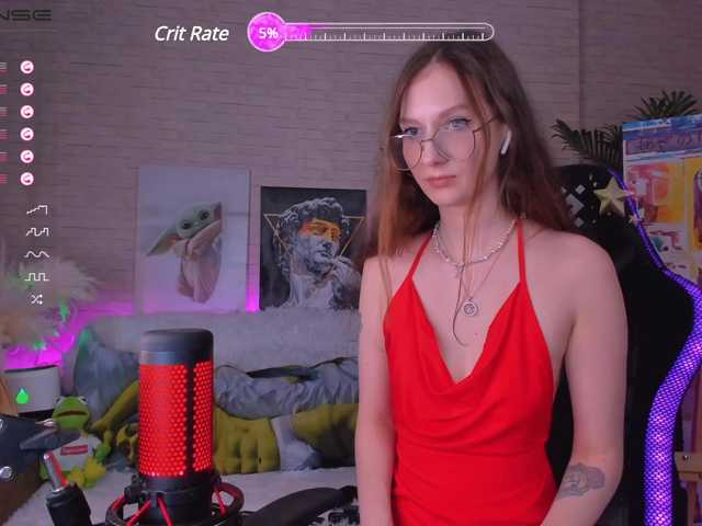 תמונות KiraRumGirl Hey ! im Kiralet's have fun ;) lovense works from 2tk favorite vibration 11tk for a sweet orgasm I recommend using the control of my toy in menu ))