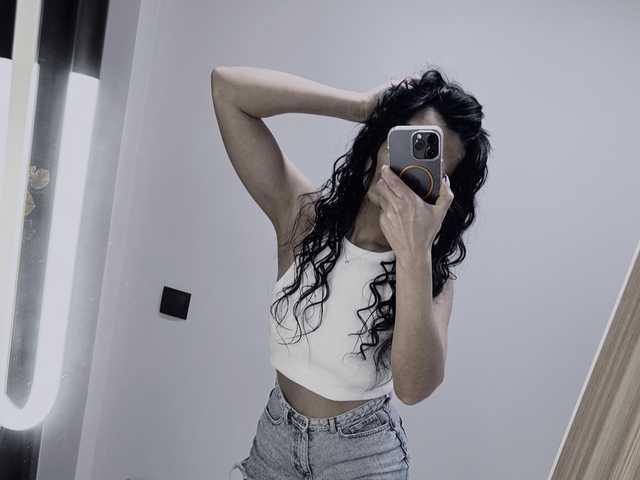 תמונה של הפרופיל _UkRaiNo4Ka_