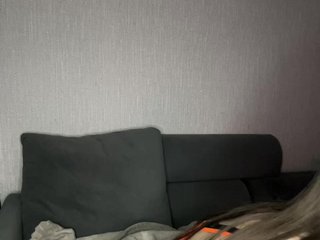 צ'אט וידאו ארוטי -Pink-Sativa-