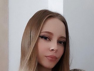 צ'אט וידאו ארוטי -shybutterfly-