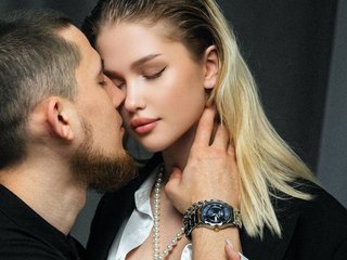 צ'אט וידאו ארוטי -The-sweet-couple-