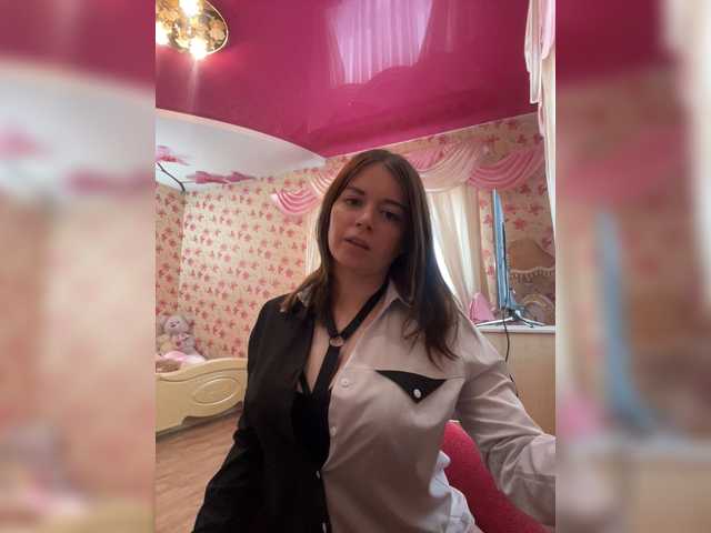 צילומי מסך משודרים Brenda_Kiska