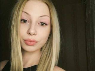 צ'אט וידאו ארוטי 1dreamcatcher