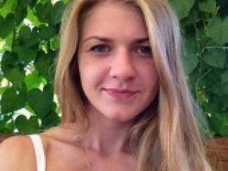 צ'אט וידאו ארוטי 69blondy69