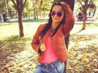 צ'אט וידאו ארוטי 8lesya8