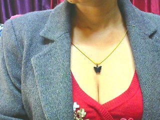 צ'אט וידאו ארוטי Aarju