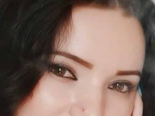 צ'אט וידאו ארוטי fantasyabby