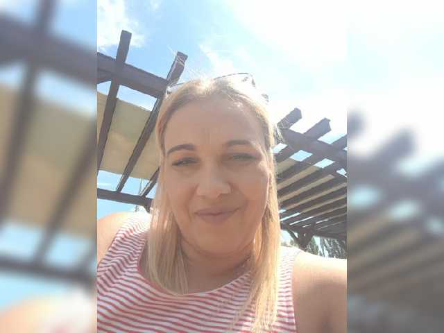 צילומי מסך משודרים AbbyBones