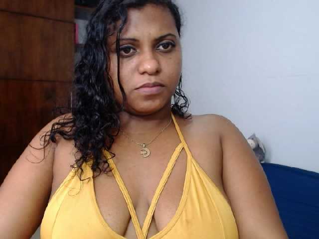 תמונות AbbyLunna1 hot latina girl wants you to help her squirt # big tits # big ass # black pussy # suck # playful mouth # cum with me mmmm