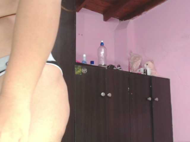 צילומי מסך משודרים acutegirlxx