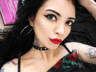 צ'אט וידאו ארוטי AdaAmor