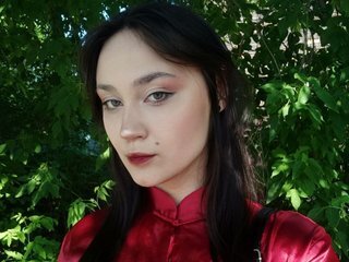 צ'אט וידאו ארוטי MiaMisty