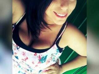 צ'אט וידאו ארוטי AdelaRose