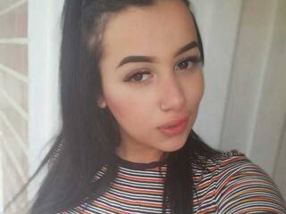 צ'אט וידאו ארוטי adele-laferte