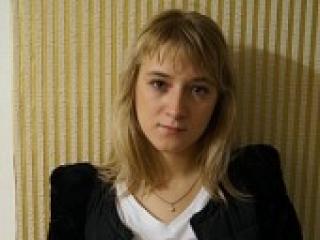 צ'אט וידאו ארוטי adeliayy