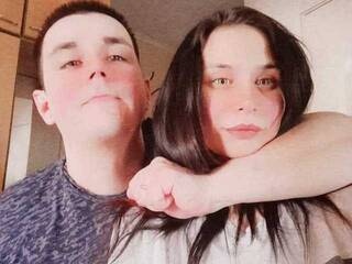 צ'אט וידאו ארוטי AdelyaVlad