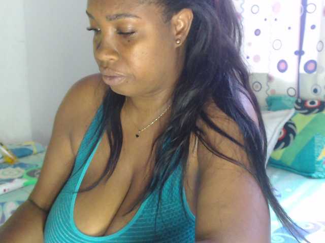 תמונות agatafox #mature #ebony #big tits #play lovense #latina #lovense