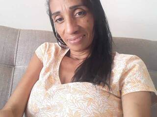 צ'אט וידאו ארוטי Agatanova1