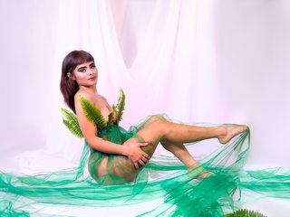 צ'אט וידאו ארוטי Agatha-lane