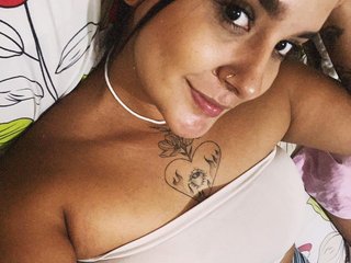 צ'אט וידאו ארוטי agatha4