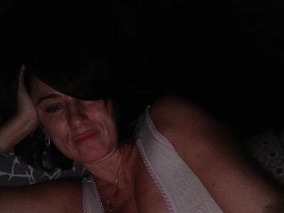 צ'אט וידאו ארוטי Agnes7700