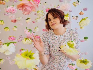 צ'אט וידאו ארוטי AgnesVendi