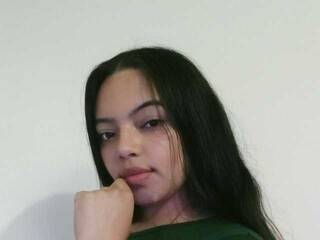 צ'אט וידאו ארוטי Ahina-1