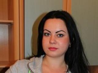 צ'אט וידאו ארוטי ailenna