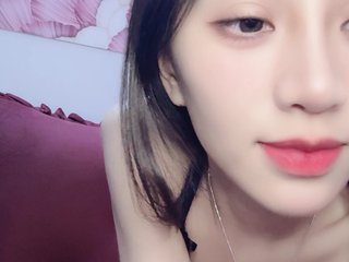 צ'אט וידאו ארוטי Aimee120