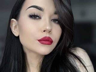 צ'אט וידאו ארוטי Akadori