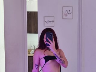 צ'אט וידאו ארוטי alana-big-ass
