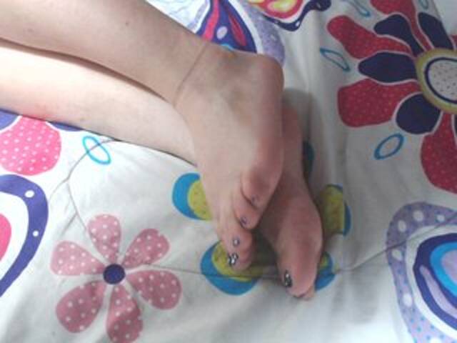 צילומי מסך משודרים alanajames05