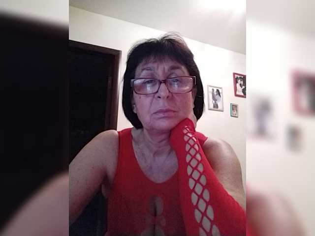 צילומי מסך משודרים AlbinaXPretty