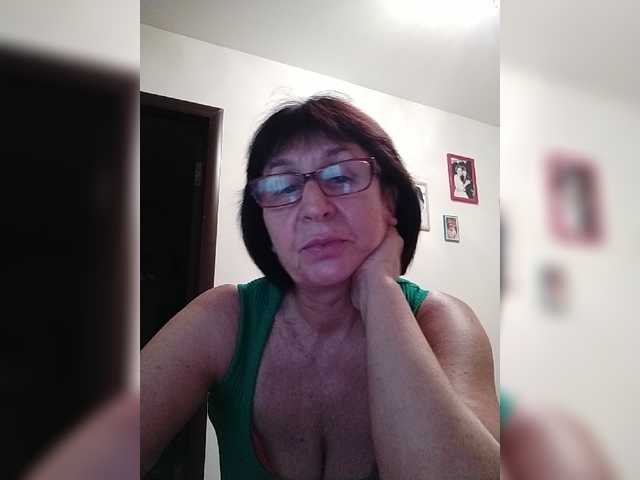 צילומי מסך משודרים AlbinaXPretty