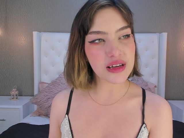 צילומי מסך משודרים AlegnaTaylor