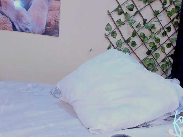 תמונות _aleja_foxx Welcome to my room :) Do not forget to follow me on Instagram amxdaza and twitter amxdaza21