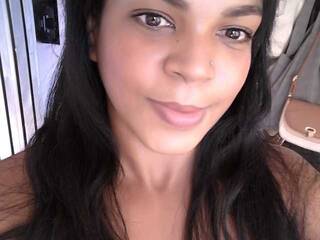 צ'אט וידאו ארוטי alejandrajoha