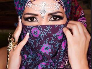 צ'אט וידאו ארוטי AlenaRain