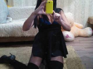 צ'אט וידאו ארוטי alennka17