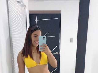 צ'אט וידאו ארוטי alesiadaila