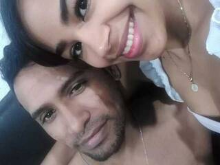 צ'אט וידאו ארוטי Alexa-Mike20