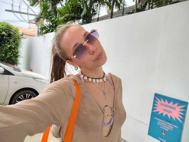 תמונה של הפרופיל AlexaHarmon