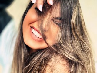 צ'אט וידאו ארוטי Alexandrawoow