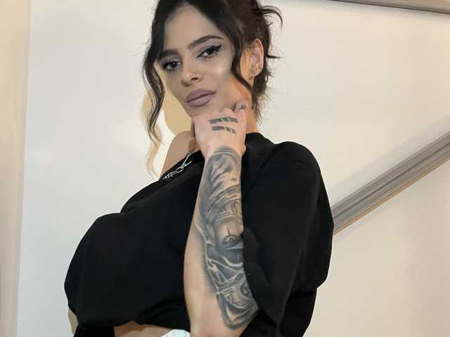 תמונה של הפרופיל AlexaSagee