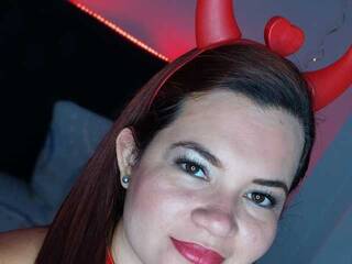 צ'אט וידאו ארוטי AlexaSuni