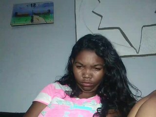 צ'אט וידאו ארוטי Alexcia